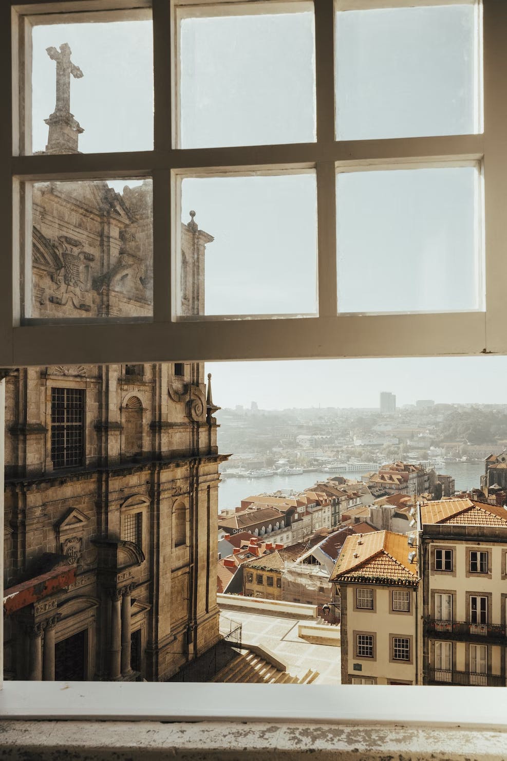 Porto, Portúgal. Mynd tekin af Roya Ann Miller.